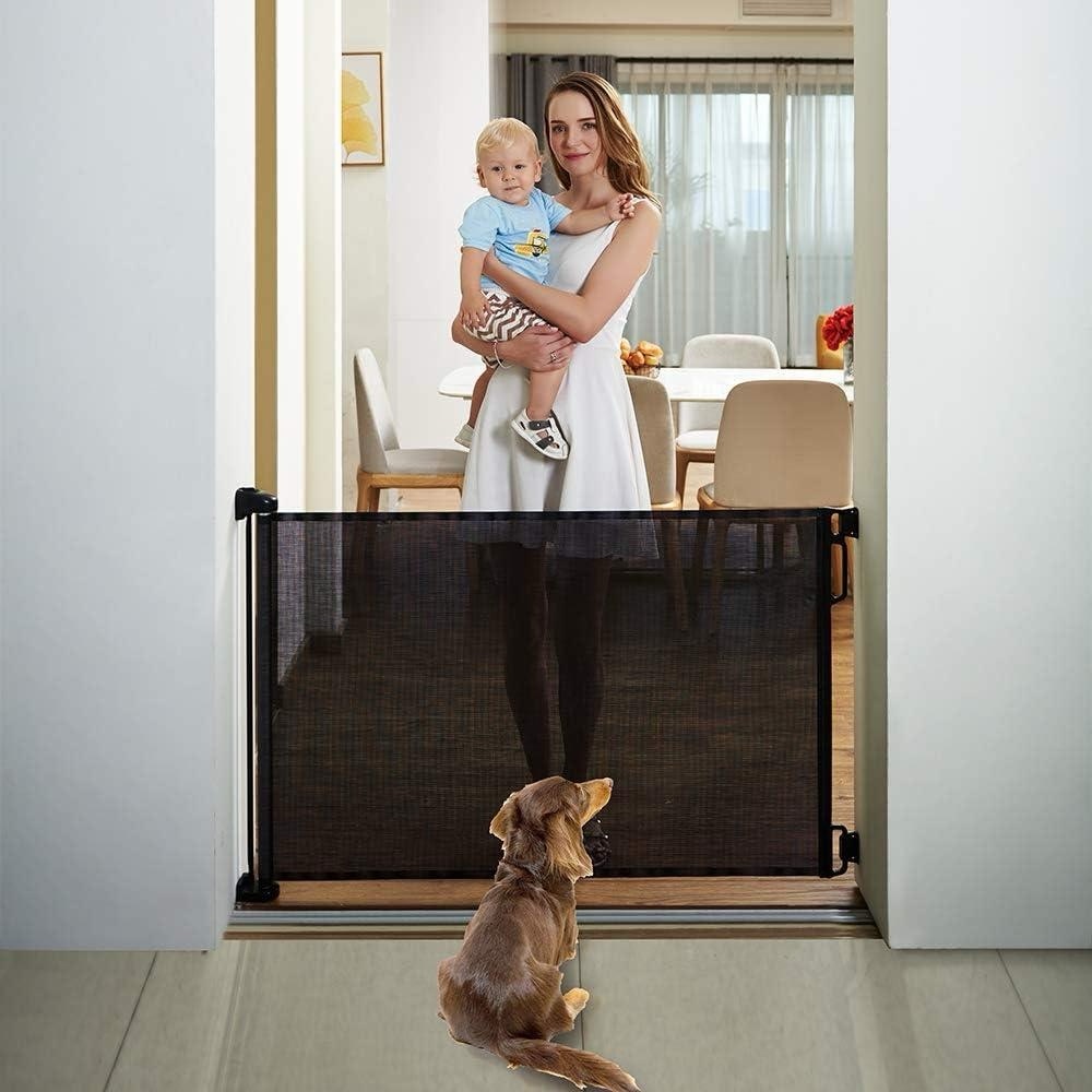 EASYBABY  Indoor/Outdoor Retractable Mesh Baby Safety Gate in Black
